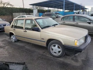 1991 Volvo 740 with VIN YV1FA8746M2513630, listed as a Copart auction lot 44464865 with 221,431 mi miles and Salvage Title. Bid and sale history available at carsss.com. Image 4.