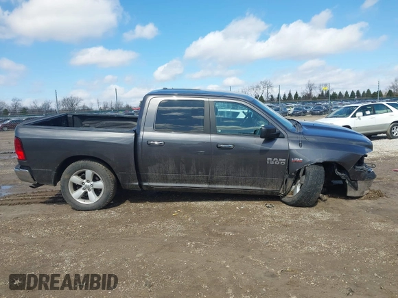 2017 Ram 1500 Big Horn z VIN 1C6RR7LT2HS766282, wystawiony jako IAAI lot #41868659 z przebiegiem 133 887 mil mil oraz . Historia ofert i sprzedaży dostępna na DreamBid. Obrazek 13.