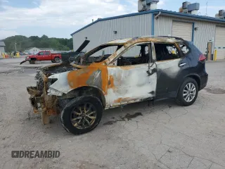 2017 Nissan Rogue SV с VIN KNMAT2MV9HP540446, выставлен на аукционе Copart как лот 60412675 с пробегом Не указан миль и Списание • Salvage title. История ставок и продаж доступна на DreamBid. Изображение 1.