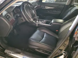 2018 Infiniti Q70 Luxe с VIN JN1BY1PR1JM370429, выставлен на аукционе Copart как лот 61178185 с пробегом 48 972 миль миль и Списание • Salvage title. История ставок и продаж доступна на DreamBid. Изображение 7.