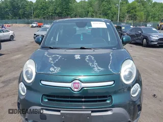 2014 FIAT 500L Trekking z VIN ZFBCFADH8EZ018575, wystawiony jako IAAI lot #42415012 z przebiegiem 100 301 mil mil oraz . Historia ofert i sprzedaży dostępna na DreamBid. Obrazek 6.