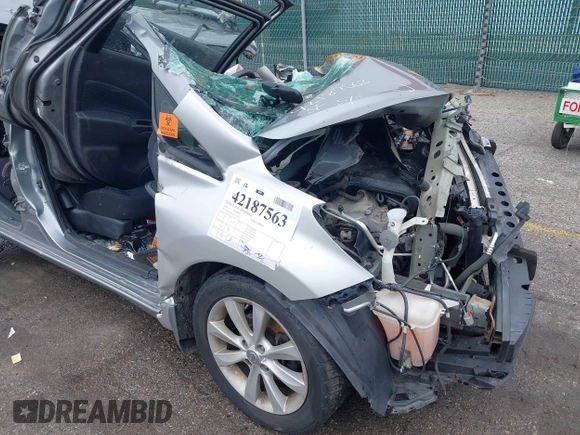 2014 Nissan Note S Plus z VIN 3N1CE2CP7EL373942, wystawiony jako IAAI lot #42187563 z przebiegiem Nie podano mil oraz . Historia ofert i sprzedaży dostępna na DreamBid. Obrazek 11.