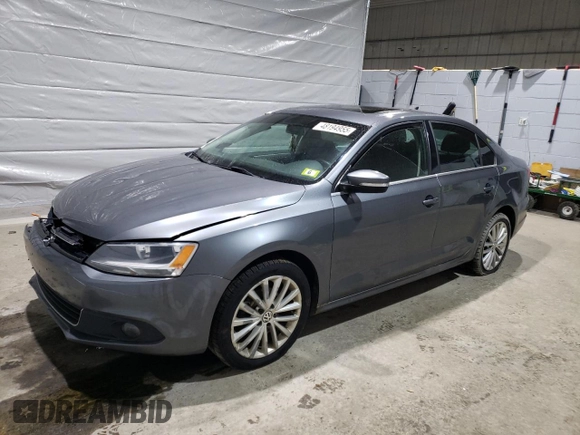 2012 Volkswagen Jetta SEL with VIN 3VWLP7AJ2CM412024, listed as a Copart auction lot 48194955 with 178,268 mi miles and Salvage title. Bid and sale history available at DreamBid. Image 1.
