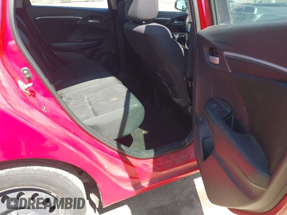 2019 Honda Fit LX with VIN 3HGGK5H48KM749515, listed as a IAAI auction lot 41957816 with 189,453 mi miles. Bid and sale history available at carsss.com. Image 8.