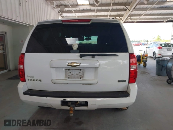 2010 Chevrolet Tahoe LS with VIN 1GNUKAE05AR172216, listed as a IAAI auction lot 42698775 with 259,416 mi miles and . Bid and sale history available at DreamBid. Image 16.