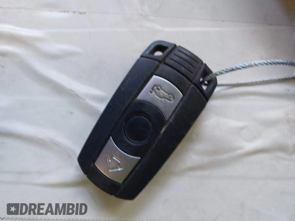 2007 BMW 3 Series 328i with VIN WBAWB33527PV71646, listed as a IAAI auction lot 42406681 with 232,035 mi miles and . Bid and sale history available at DreamBid. Image 10.
