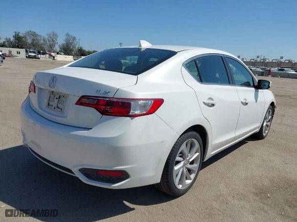 2018 Acura ILX with VIN 19UDE2F32JA008887, listed as a IAAI auction lot 41976029 with 59,457 mi miles. Bid and sale history available at carsss.com. Image 4.