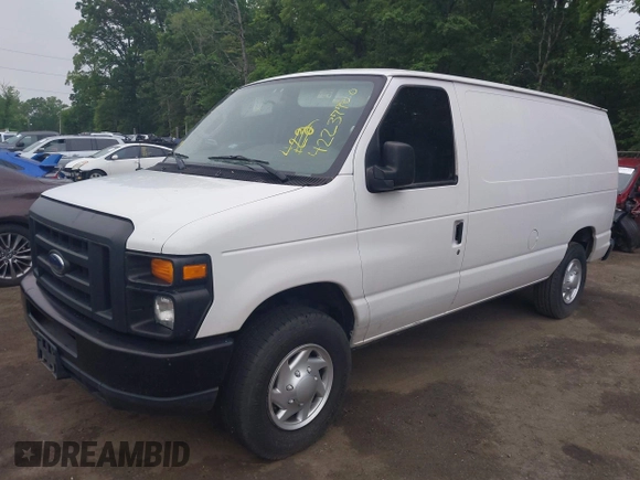 2013 Ford Econoline Cargo Commercial z VIN 1FTNE2EW6DDA13611, wystawiony jako IAAI lot #42237700 z przebiegiem 188 346 mil mil oraz . Historia ofert i sprzedaży dostępna na DreamBid. Obrazek 17.