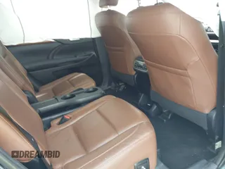 2019 Toyota Highlander Limited z VIN 5TDDZRFH5KS714411, wystawiony jako IAAI lot #42366943 z przebiegiem Nie podano mil oraz . Historia ofert i sprzedaży dostępna na DreamBid. Obrazek 8.
