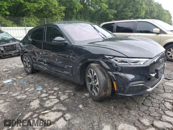 2021 Ford Mustang Mach-E Premium с VIN 3FMTK3RM1MMA04572, выставлен на аукционе Copart как лот 60127765 с пробегом 59 915 миль миль и Списание • Salvage title. История ставок и продаж доступна на DreamBid. Изображение 4.