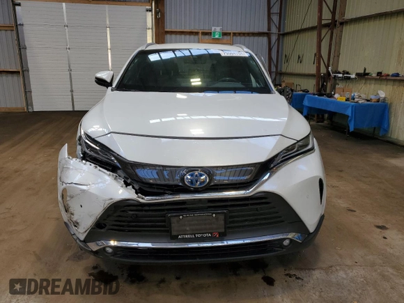 2023 Toyota Venza LE with VIN JTEAAAAH8PJ134881, listed as a Copart auction lot 75504784 with 103,681 mi miles and Clean Title. Bid and sale history available at carsss.com. Image 5.