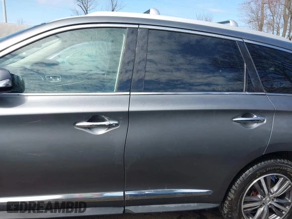 2019 Infiniti QX60 Luxe with VIN 5N1DL0MM5KC529818, listed as a IAAI auction lot 41785839 with 109,012 mi miles and . Bid and sale history available at DreamBid. Image 14.
