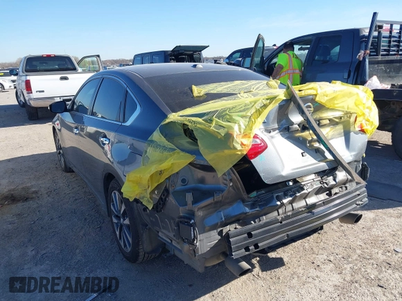 2016 Nissan Altima SR with VIN 1N4AL3AP7GC286386, listed as a IAAI auction lot 41814525 with 79,656 mi miles and . Bid and sale history available at DreamBid. Image 3.
