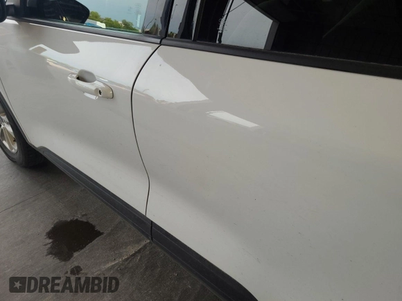 2020 Ford Escape SE with VIN 1FMCU9G63LUB82205, listed as a IAAI auction lot 42663574 with 91,305 mi miles and . Bid and sale history available at DreamBid. Image 43.