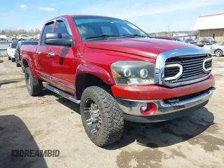 2006 Dodge 2500 SLT z VIN 1D7KS28C56J235600, wystawiony jako IAAI lot #41874953 z przebiegiem 193 017 mil mil oraz . Historia ofert i sprzedaży dostępna na DreamBid. Obrazek 1.