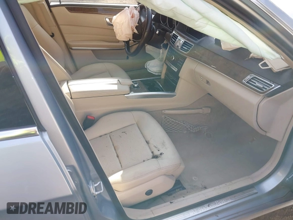 2016 Mercedes-Benz E-Class E 350 Luxury with VIN WDDHH8JB9GB233941, listed as a IAAI auction lot 41184353 with 79,303 mi miles. Bid and sale history available at carsss.com. Image 5.