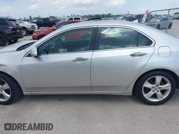 2010 Acura TSX z VIN JH4CU2F68AC030645, wystawiony jako IAAI lot #42415447 z przebiegiem 109 109 mil mil oraz . Historia ofert i sprzedaży dostępna na DreamBid. Obrazek 14.