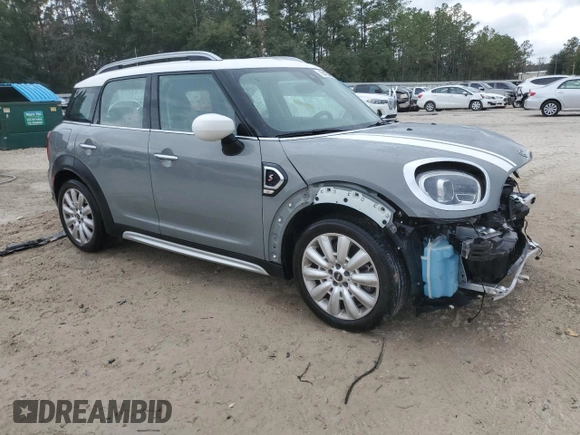 2021 MINI Countryman Cooper S with VIN WMZ53BR06M3M37081, listed as a Copart auction lot 83433484 with 39,645 mi miles and Non Repairable. Bid and sale history available at carsss.com. Image 4.