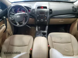 2012 Kia Sorento LX with VIN 5XYKT3A18CG233549, listed as a Copart auction lot 52532305 with 163,735 mi miles and Non Repairable. Bid and sale history available at DreamBid. Image 8.