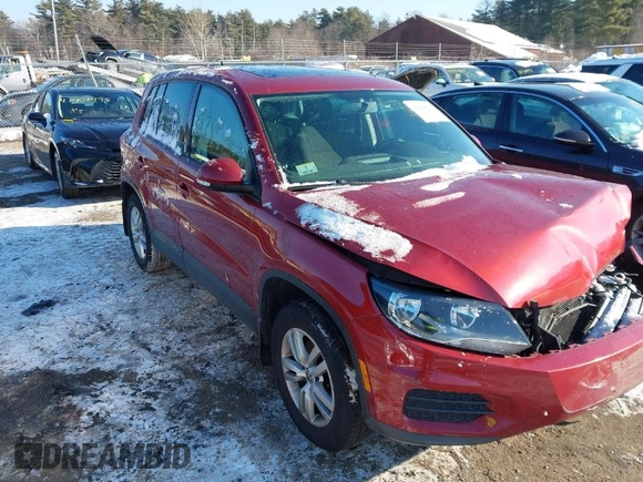 2013 Volkswagen Tiguan S with VIN WVGAV3AX1DW098392, listed as a IAAI auction lot 41420676 with 75,279 mi miles and . Bid and sale history available at DreamBid. Image 1.