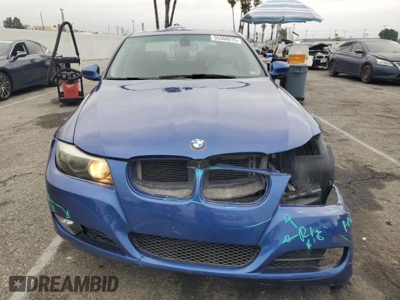 2011 BMW 3 Series 328i с VIN WBAPH5G58BNM84086, выставлен на аукционе Copart как лот 55366015 с пробегом 118 911 миль миль и Списание • Salvage title. История ставок и продаж доступна на DreamBid. Изображение 5.