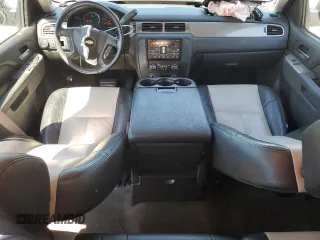 2010 Chevrolet Tahoe LS with VIN 1GNMCAE33AR127864, listed as a Copart auction lot 49458425 with 108,625 mi miles and Salvage title. Bid and sale history available at DreamBid. Image 8.