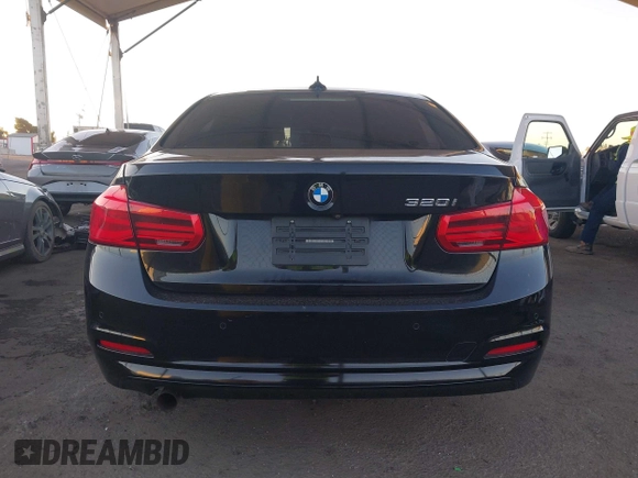 2018 BMW 3 Series 320i with VIN WBA8E1G54JNU91167, listed as a IAAI auction lot 40891360 with 93,976 mi miles. Bid and sale history available at carsss.com. Image 16.