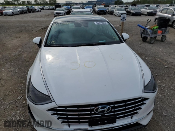 2021 Hyundai Sonata Hybrid Limited with VIN KMHL54JJ7MA032226, listed as a Copart auction lot 57874052 with 9,357 mi miles. Bid and sale history available at carsss.com. Image 9.