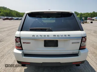 2013 Land Rover Range Rover Sport SC z VIN SALSH2E40DA778879, wystawiony jako Copart lot #59311415 z przebiegiem 132 111 mil mil oraz Tytuł czysty. Historia ofert i sprzedaży dostępna na DreamBid. Obrazek 6.