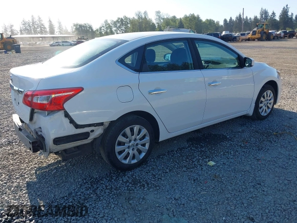 2017 Nissan Sentra SR z VIN 3N1AB7AP5HY383375, wystawiony jako IAAI lot #42171361 z przebiegiem 67 401 mil mil oraz . Historia ofert i sprzedaży dostępna na DreamBid. Obrazek 4.