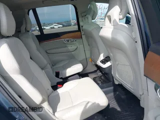 2021 Volvo XC90 Momentum z VIN YV4A221K6M1689257, wystawiony jako IAAI lot #42104985 z przebiegiem 56 532 mil mil oraz . Historia ofert i sprzedaży dostępna na DreamBid. Obrazek 8.