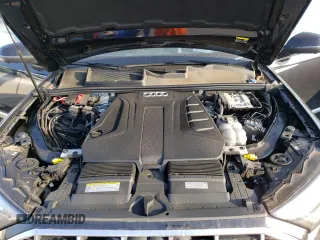 2020 Audi Q7 Premium Plus z VIN WA1LJAF78LD009721, wystawiony jako Copart lot #43495563 z przebiegiem 21 492 mil mil oraz . Historia ofert i sprzedaży dostępna na DreamBid. Obrazek 12.