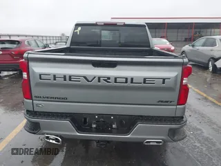 2024 Chevrolet Silverado 1500 RST with VIN 1GCUDEE81RZ388883, listed as a IAAI auction lot 40834824 with 6,878 mi miles. Bid and sale history available at carsss.com. Image 16.