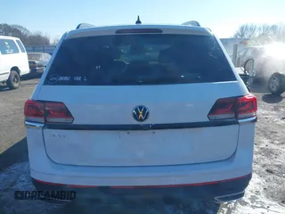2021 Volkswagen Atlas SE z VIN 1V2WR2CA4MC514968, wystawiony jako IAAI lot #41414547 z przebiegiem 133 946 mil mil oraz . Historia ofert i sprzedaży dostępna na DreamBid. Obrazek 16.