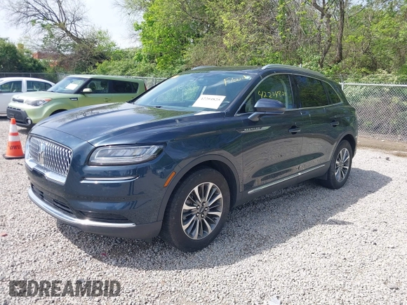 2021 Lincoln Nautilus Standard z VIN 2LMPJ8J92MBL10856, wystawiony jako IAAI lot #42204825 z przebiegiem 26 694 mil mil oraz . Historia ofert i sprzedaży dostępna na DreamBid. Obrazek 2.