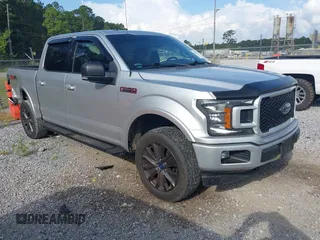 2018 Ford F-150 XL z VIN 1FTEW1E55JFA88377, wystawiony jako IAAI lot #42596220 z przebiegiem 81 716 mil mil oraz . Historia ofert i sprzedaży dostępna na DreamBid. Obrazek 1.