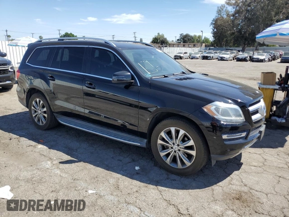 2014 Mercedes-Benz GL-Class GL 450 with VIN 4JGDF7CE8EA304030, listed as a Copart auction lot 52979955 with 111,437 mi miles and Clean Title. Bid and sale history available at carsss.com. Image 4.