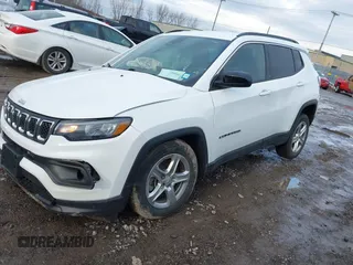 2023 Jeep Compass Latitude with VIN 3C4NJDBN6PT556992, listed as a IAAI auction lot 41226965 with 22,300 mi miles and . Bid and sale history available at DreamBid. Image 2.