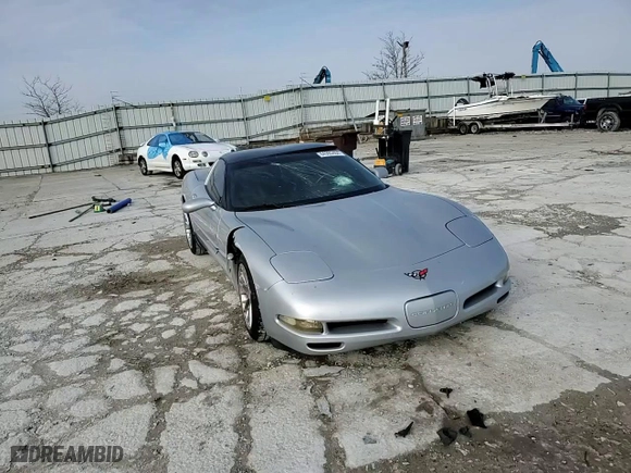 1997 Chevrolet Corvette with VIN 1G1YY22G7V5105168, listed as a Copart auction lot 84393464 with 44,975 mi miles and Salvage Title. Bid and sale history available at carsss.com. Image 11.