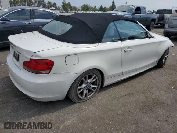 2008 BMW 1 Series 128i with VIN WBAUN13558VH80138, listed as a Copart auction lot 72604234 with 153,055 mi miles and Salvage Title. Bid and sale history available at carsss.com. Image 3.