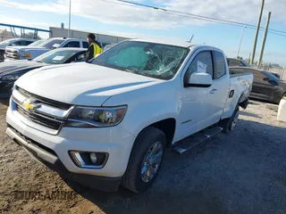 2016 Chevrolet Colorado 2WD LT with VIN 1GCHSCEA4G1157275, listed as a IAAI auction lot 40961014 with 105,776 mi miles. Bid and sale history available at carsss.com. Image 18.