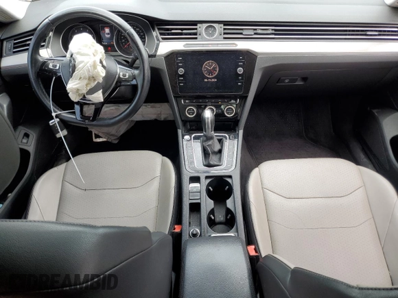 2019 Volkswagen Arteon SE z VIN WVWBR7AN9KE000926, wystawiony jako Copart lot #59279784 z przebiegiem 133 326 mil mil oraz Szkoda całkowita • Salvage title. Historia ofert i sprzedaży dostępna na DreamBid. Obrazek 8.
