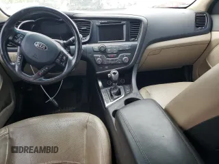 2013 Kia Optima EX z VIN KNAGM4AD8D5042014, wystawiony jako Copart lot #58804445 z przebiegiem Nie podano mil oraz Czysty tytuł • Clean title. Historia ofert i sprzedaży dostępna na DreamBid. Obrazek 8.