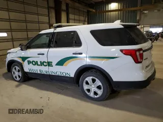 2016 Ford Utility Police Interceptor with VIN 1FM5K8AR4GGC26051, listed as a Copart auction lot 66095104 with 103,324 mi miles and Salvage Title. Bid and sale history available at carsss.com. Image 2.