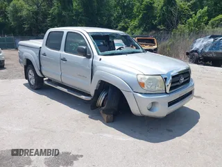 2006 Toyota Tacoma z VIN 5TELU42N86Z169905, wystawiony jako IAAI lot #42345373 z przebiegiem 168 799 mil mil oraz . Historia ofert i sprzedaży dostępna na DreamBid. Obrazek 1.