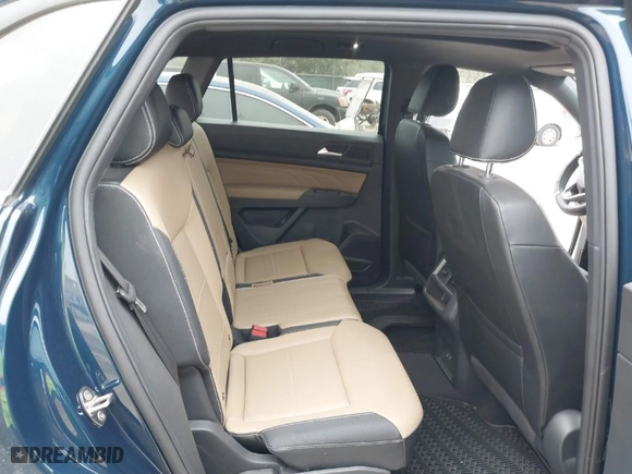 2021 Volkswagen Atlas Cross Sport 3.6L V6 SE w/Technology R-Line with VIN 1V2PE2CAXMC211757, listed as a IAAI auction lot 41566573 with 51,119 mi miles. Bid and sale history available at carsss.com. Image 8.