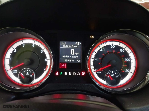 2018 Dodge Grand Caravan GT with VIN 2C4RDGEG4JR334694, listed as a IAAI auction lot 41834712 with 113,946 mi miles. Bid and sale history available at carsss.com. Image 7.