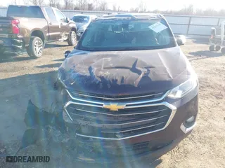 2019 Chevrolet Traverse LT Leather with VIN 1GNERHKWXKJ140685, listed as a IAAI auction lot 41235163 with 122,875 mi miles. Bid and sale history available at carsss.com. Image 6.