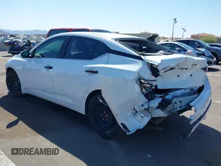 2024 Nissan Sentra S z VIN 3N1AB8BV5RY226580, wystawiony jako IAAI lot #41865600 z przebiegiem 13 160 mil mil oraz . Historia ofert i sprzedaży dostępna na DreamBid. Obrazek 6.