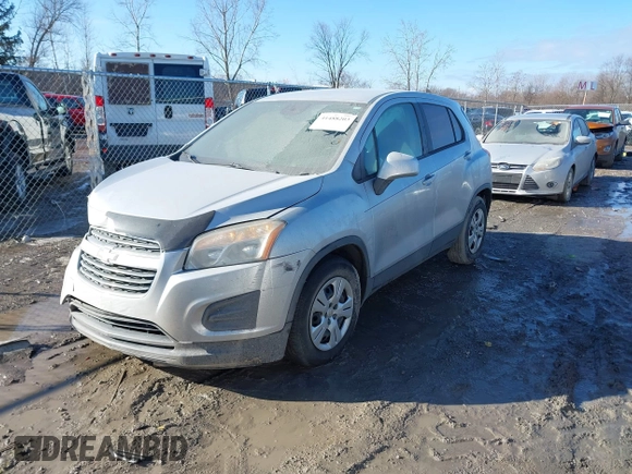 2016 Chevrolet Trax LS with VIN KL7CJKSB1GB695184, listed as a IAAI auction lot 41488203 with 113,410 mi miles. Bid and sale history available at carsss.com. Image 17.